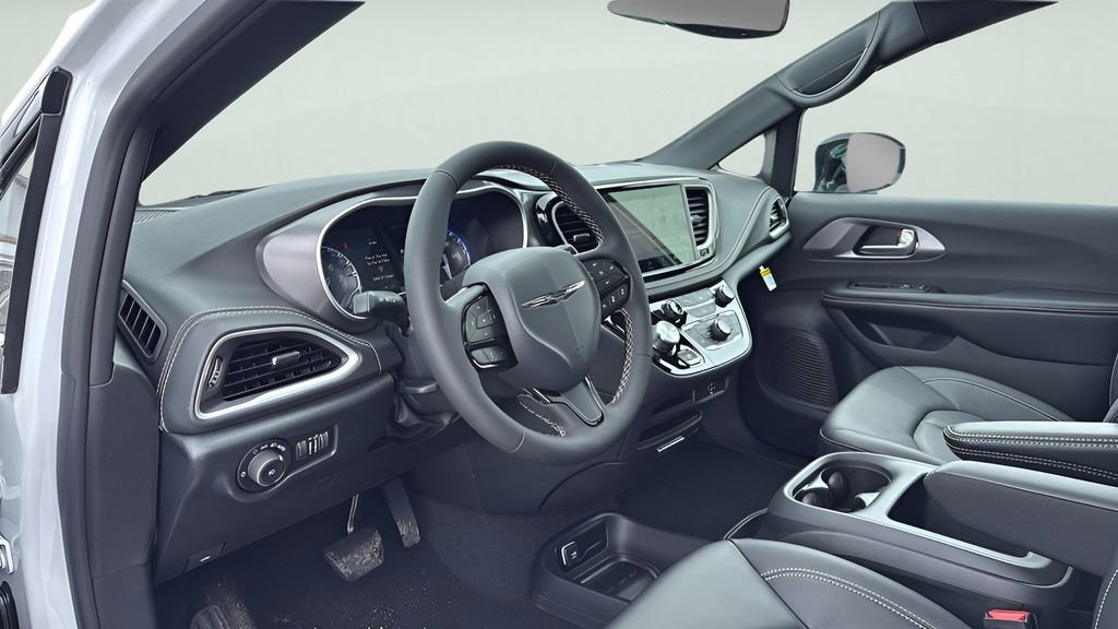 New 2026 Chrysler Pacifica Select image 27
