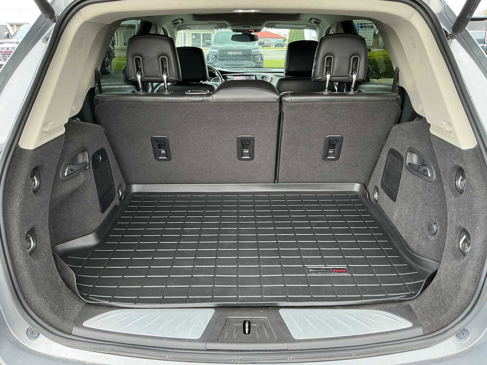 Used 2020 Buick Envision Essence w/ Experience Buick Package FWD image 30