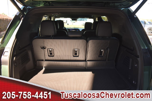 New 2027 Chevrolet Traverse LT w/ Driver Confidence Package FWD image 10
