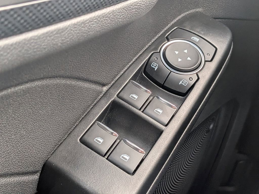 Used 2025 Ford Escape ST-Line FWD image 22