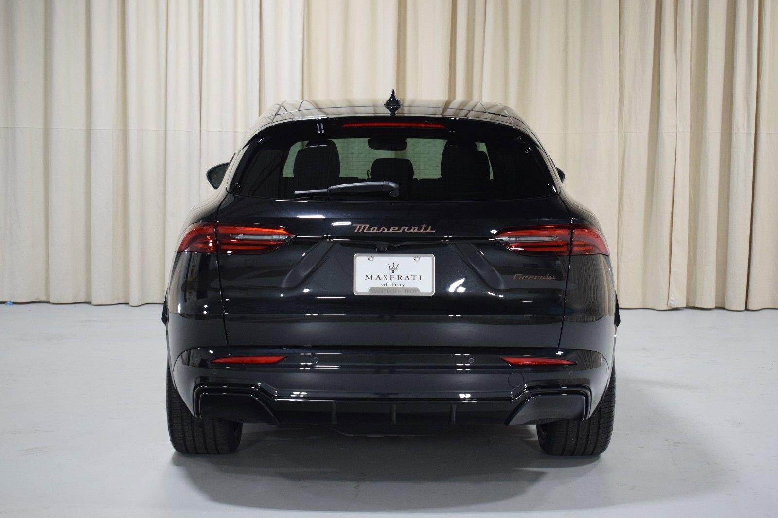 New 2025 Maserati Grecale Folgore image 15