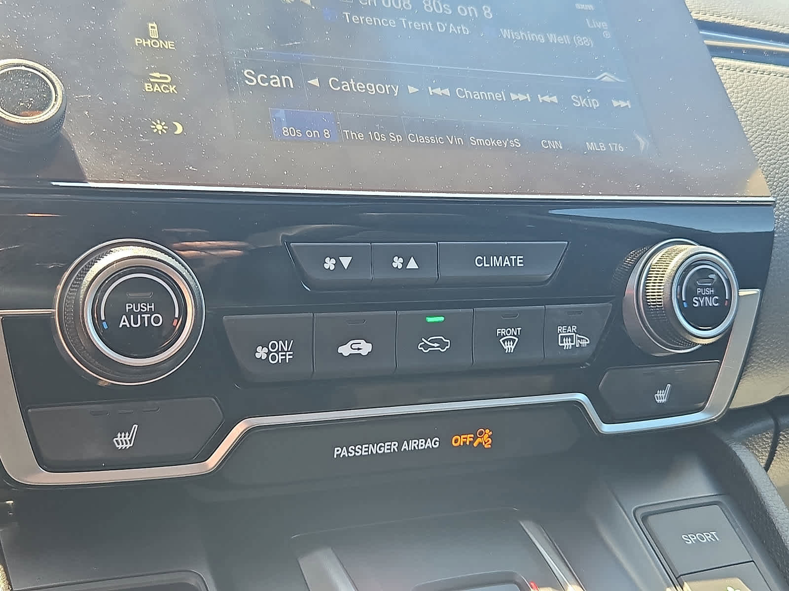Used 2020 Honda CR-V Touring image 17