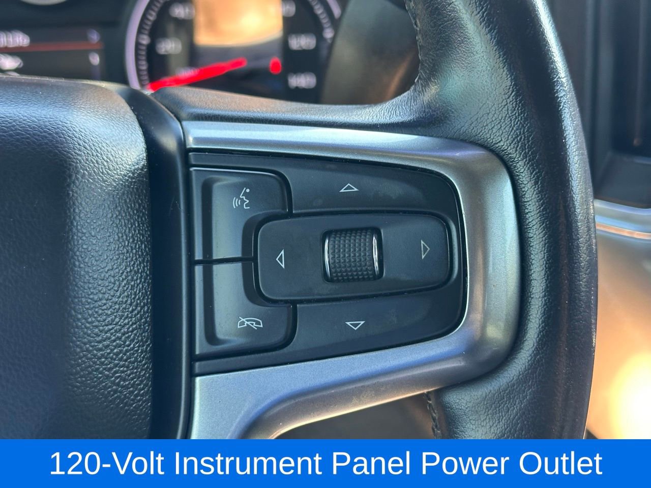 Used 2020 Chevrolet Silverado 1500 RST w/ Texas Edition image 28