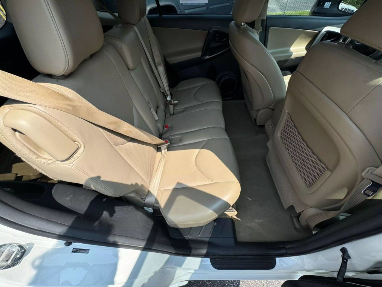 Used 2012 Toyota RAV4 Limited image 18