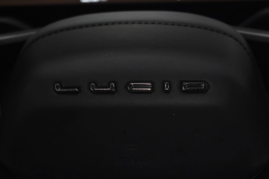 Used 2023 Lucid Air Grand Touring image 23
