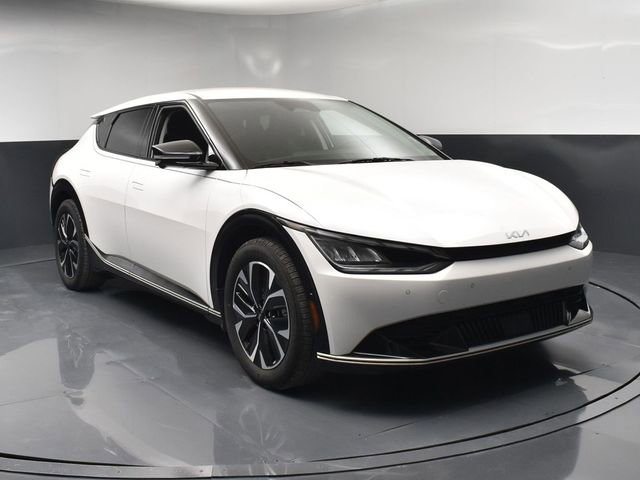 Used 2024 Kia EV6 Wind w/ Wind Technology Package image 2