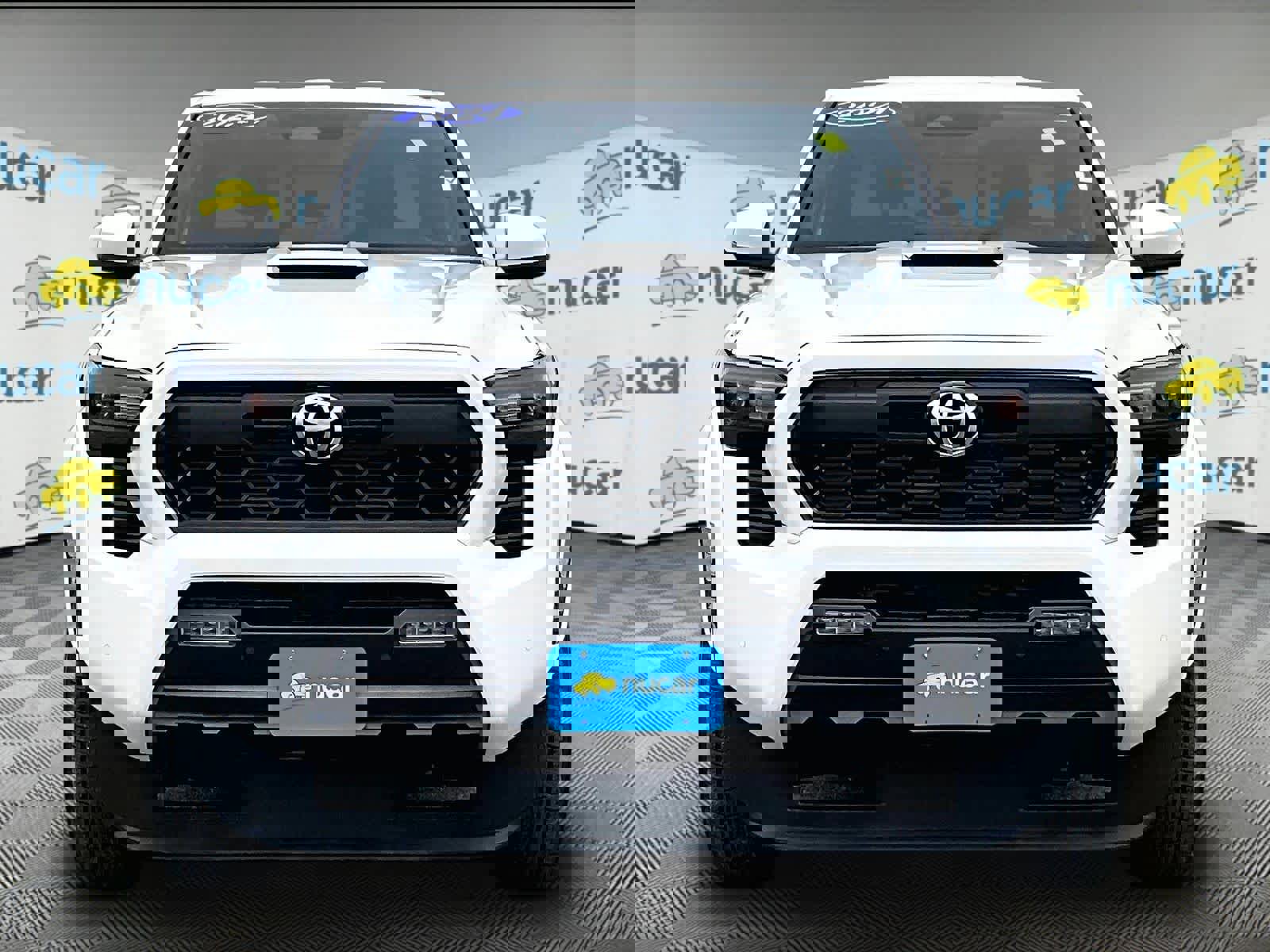 Used 2024 Toyota Tacoma TRD Sport w/ TRD Sport Upgrade Package image 2