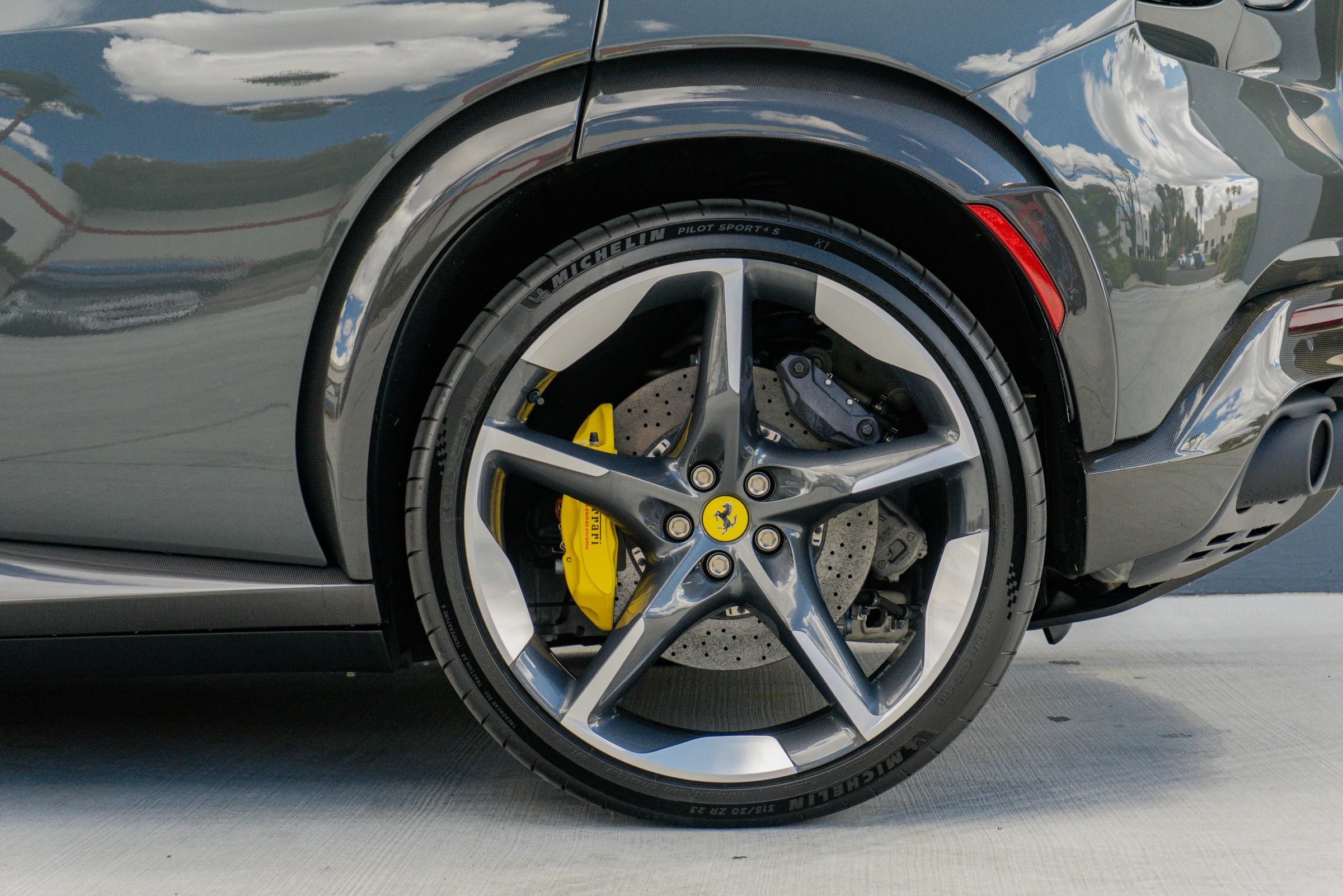 Used 2024 Ferrari Purosangue AWD/4WD image 19