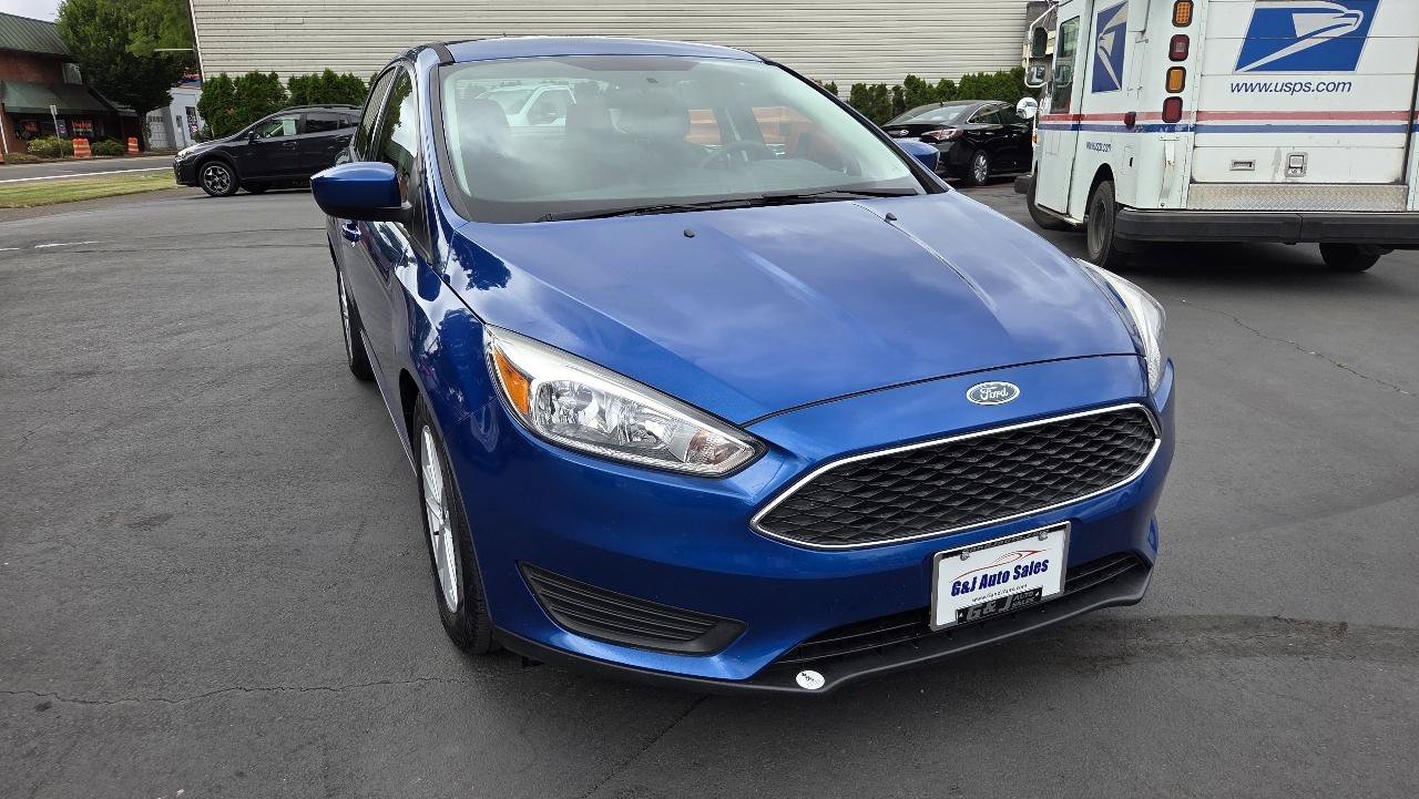 Used 2018 Ford Focus SE FWD image 4
