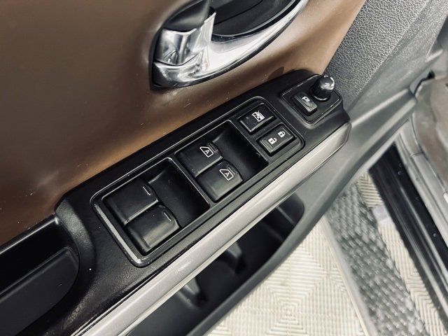 Used 2019 Nissan Titan Platinum Reserve w/ Platinum Utility Package image 20