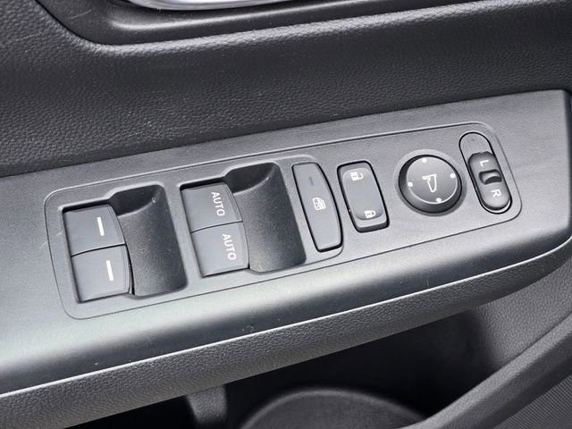 Used 2025 Honda CR-V EX image 17