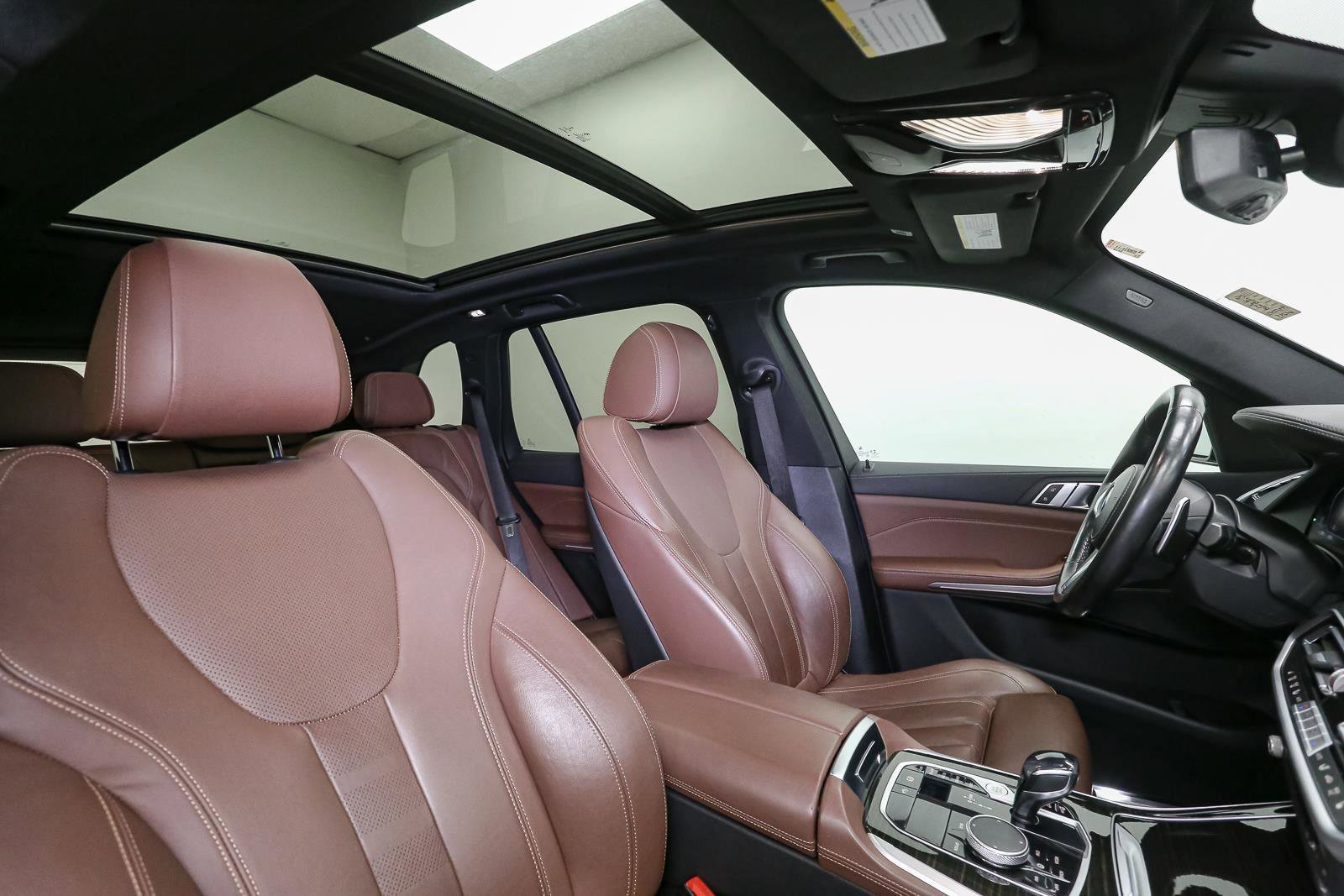 Used 2021 BMW X5 xDrive40i w/ M Sport Package image 21