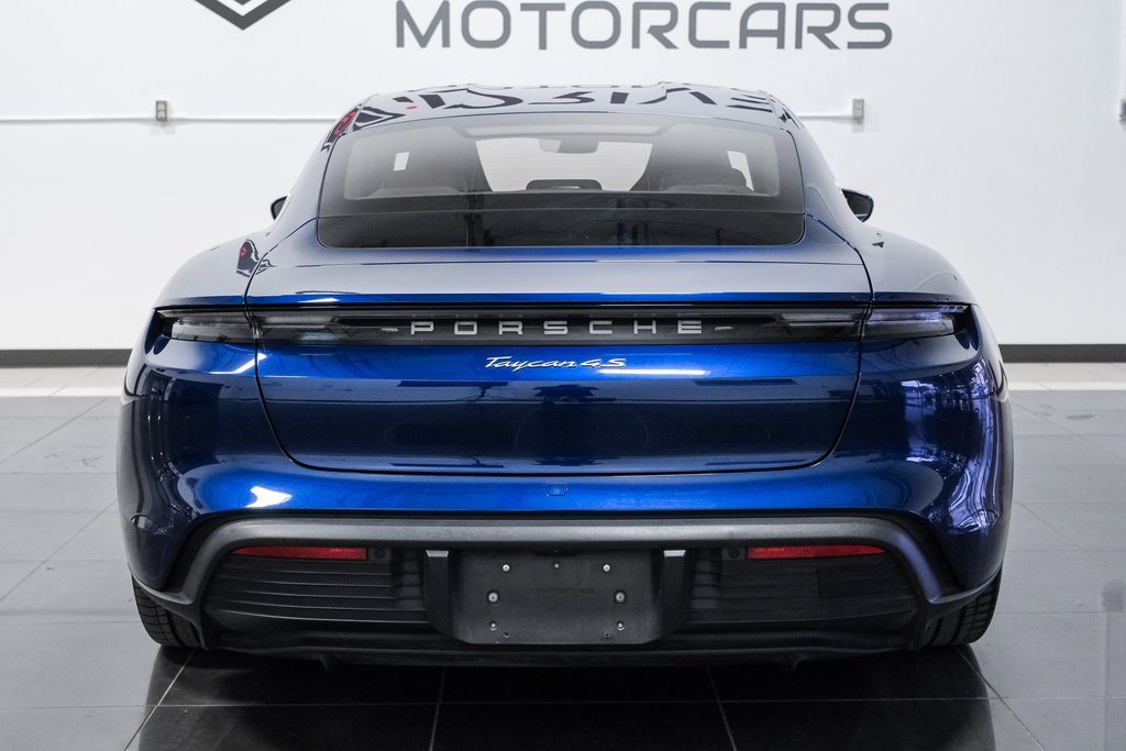 Used 2022 Porsche Taycan 4S image 10