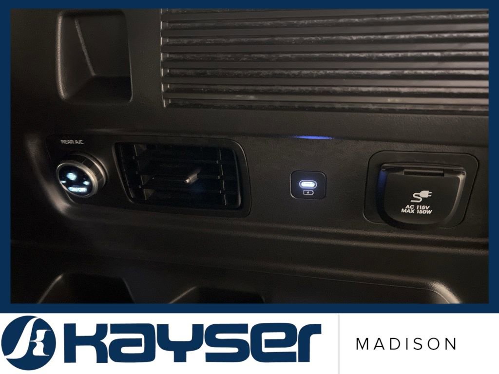 Used 2025 Hyundai Santa Fe Calligraphy image 47