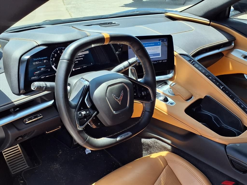 Used 2023 Chevrolet Corvette Z06 RWD image 8