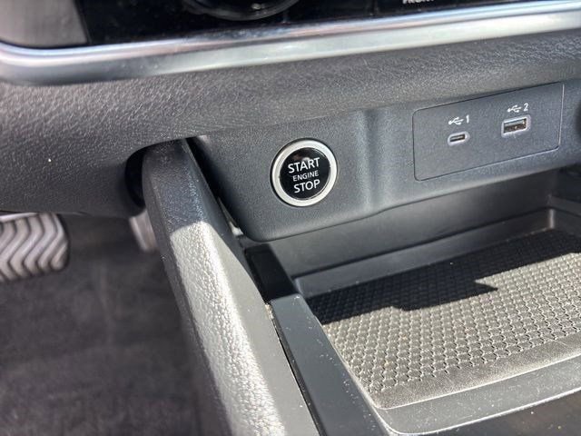 Used 2023 Nissan Rogue SV image 20