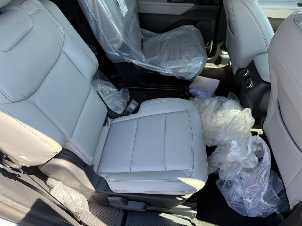 New 2026 Ford Explorer Active AWD/4WD image 42
