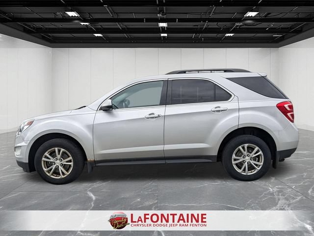 Used 2017 Chevrolet Equinox LT w/ Convenience Package AWD/4WD image 2