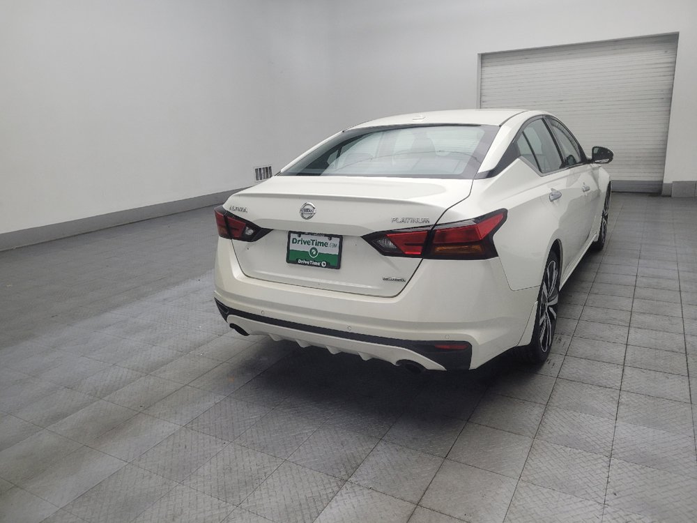 Used 2020 Nissan Altima 2.0 Platinum FWD image 9