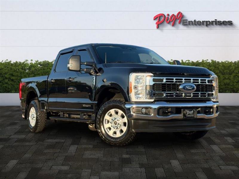 Used 2024 Ford F250 XLT w/ FX4 Off-Road Package image 37