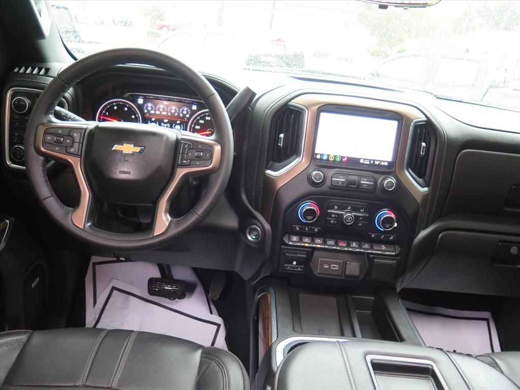 Used 2022 Chevrolet Silverado 2500 High Country w/ Z71 Off-Road Package image 15