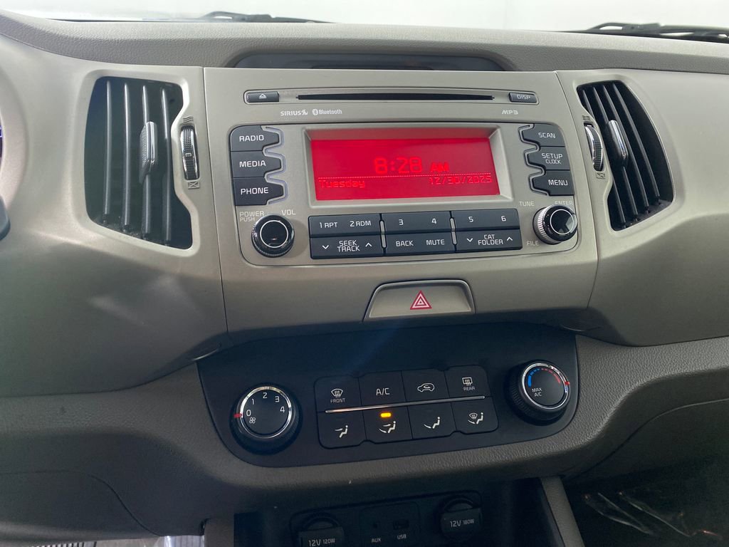 Used 2015 Kia Sportage LX image 19