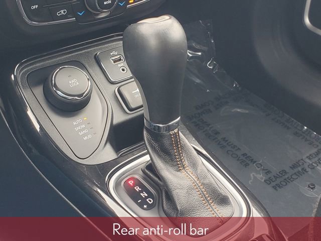 Used 2018 Jeep Compass Limited w/ Navigation Group image 34