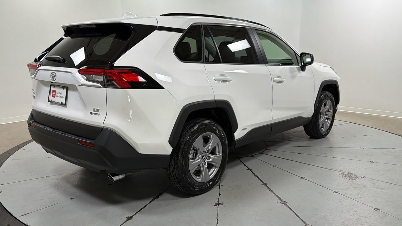 Certified 2025 Toyota RAV4 LE image 5