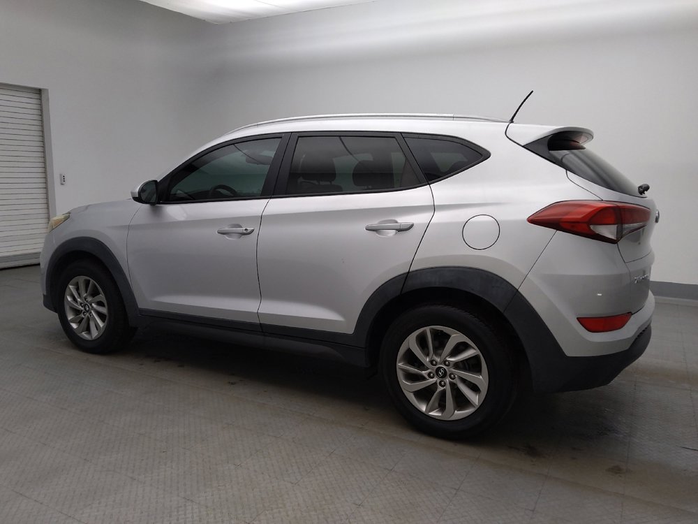 Used 2016 Hyundai Tucson SE w/ Option Group 02 FWD image 3