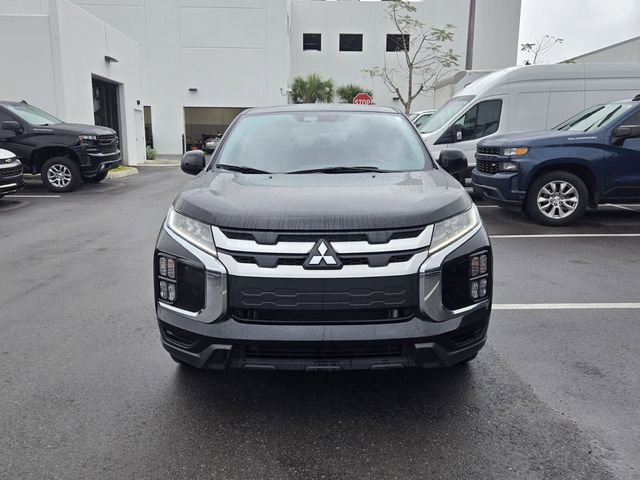 Used 2025 Mitsubishi Outlander Sport ES image 2
