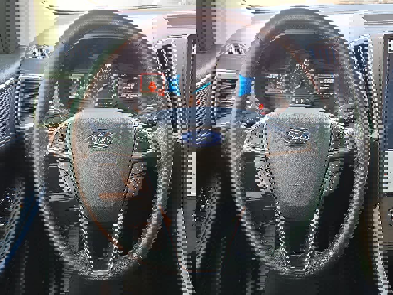 Used 2022 Ford Edge SEL image 20