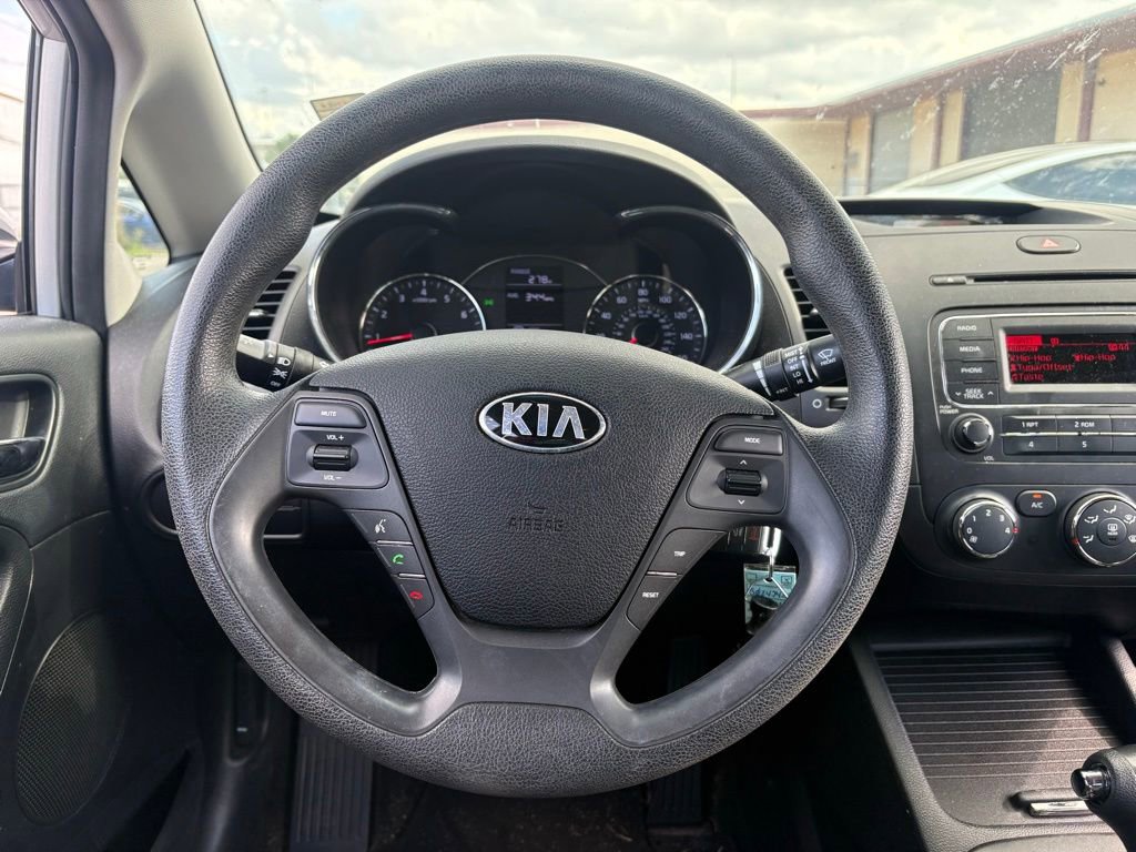 Used 2016 Kia Forte LX FWD image 18