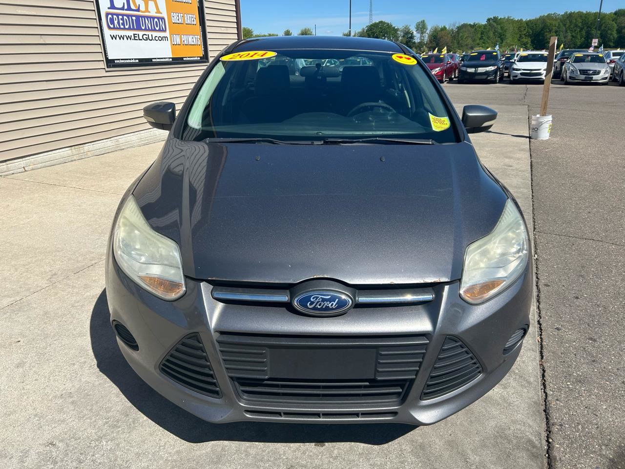 Used 2014 Ford Focus SE FWD image 2
