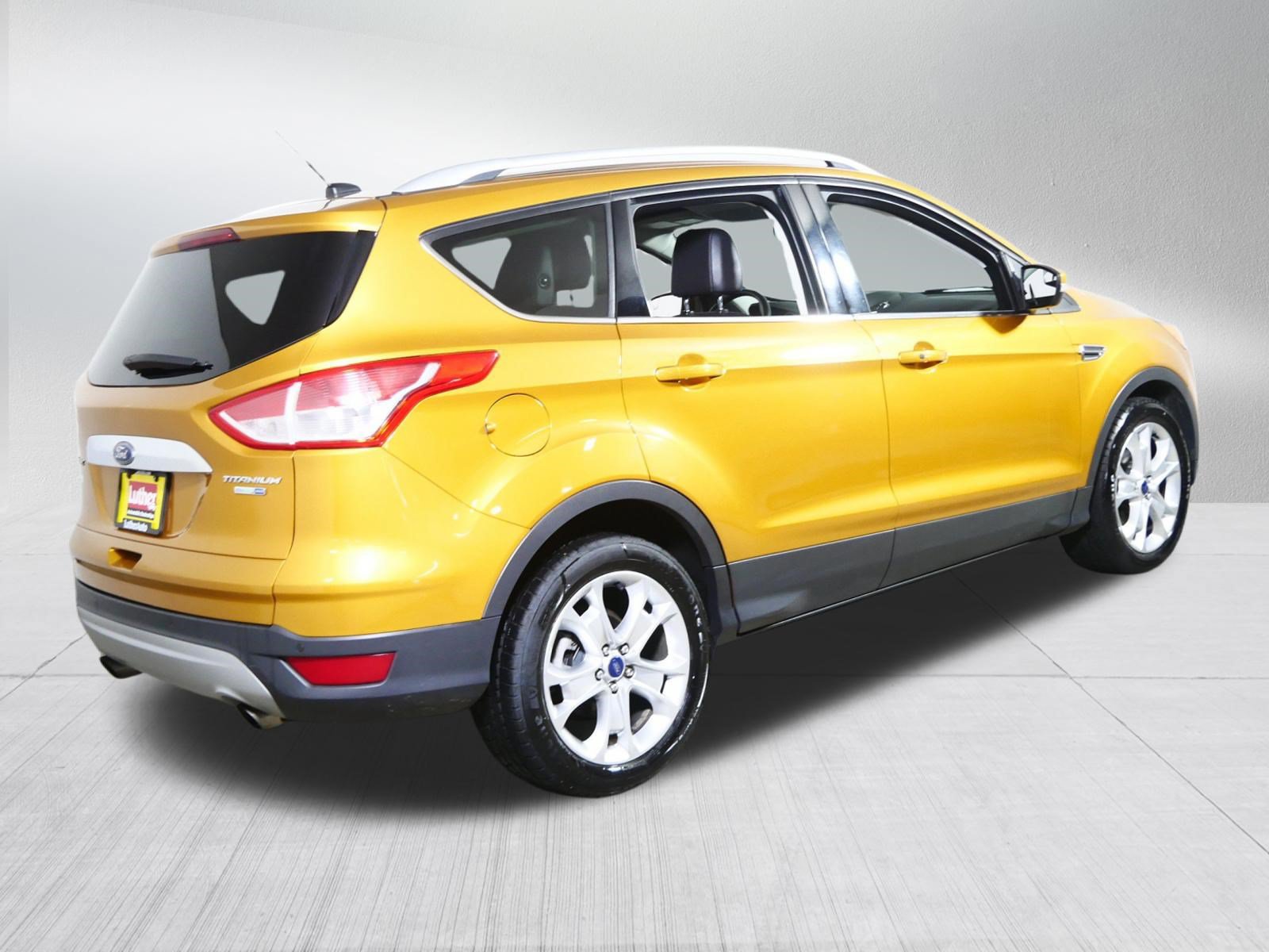 Used 2016 Ford Escape Titanium AWD/4WD image 7