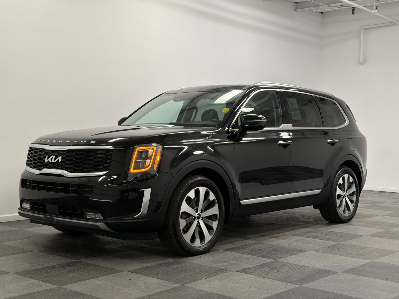 Used 2022 Kia Telluride SX image 1