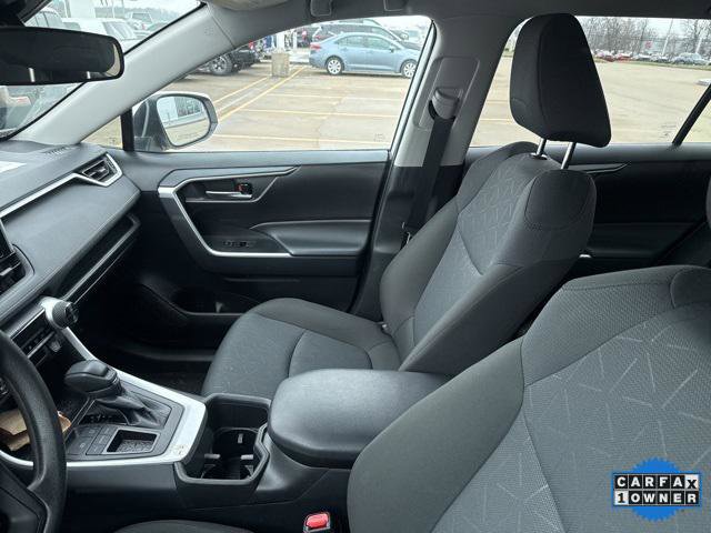 Certified 2025 Toyota RAV4 XLE image 32