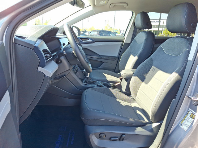 Used 2024 Volkswagen Taos SE AWD/4WD image 15