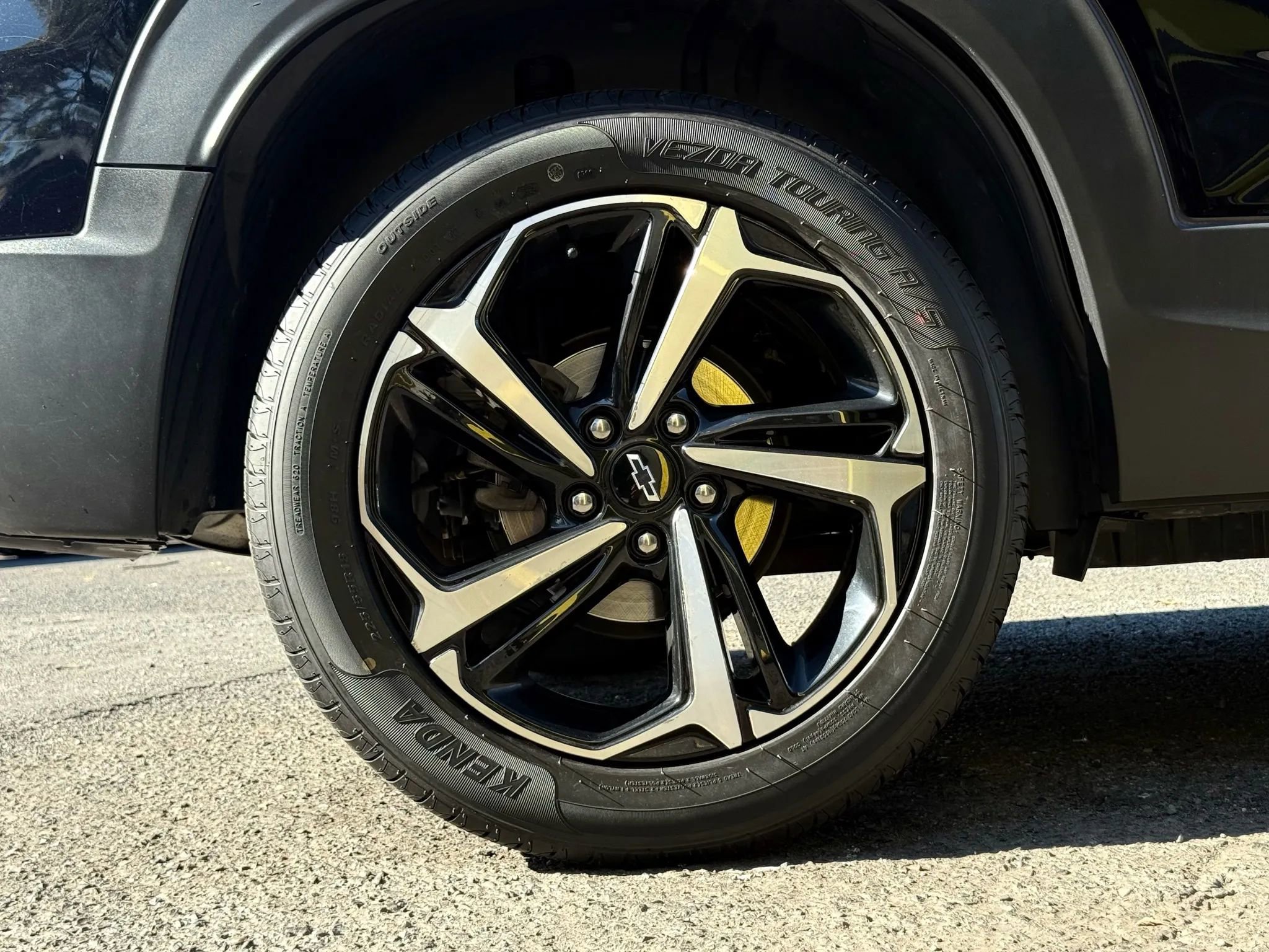 Used 2022 Chevrolet TrailBlazer RS w/ Sun and Liftgate Package AWD/4WD image 30