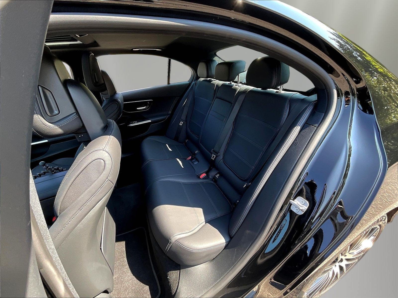 Certified 2024 Mercedes-Benz C 300 Sedan image 24