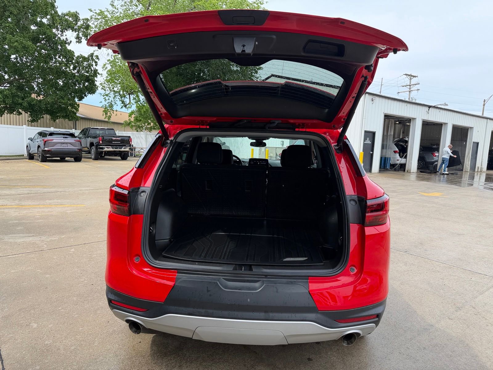 Used 2024 Chevrolet Blazer LT w/ Convenience Package FWD image 13