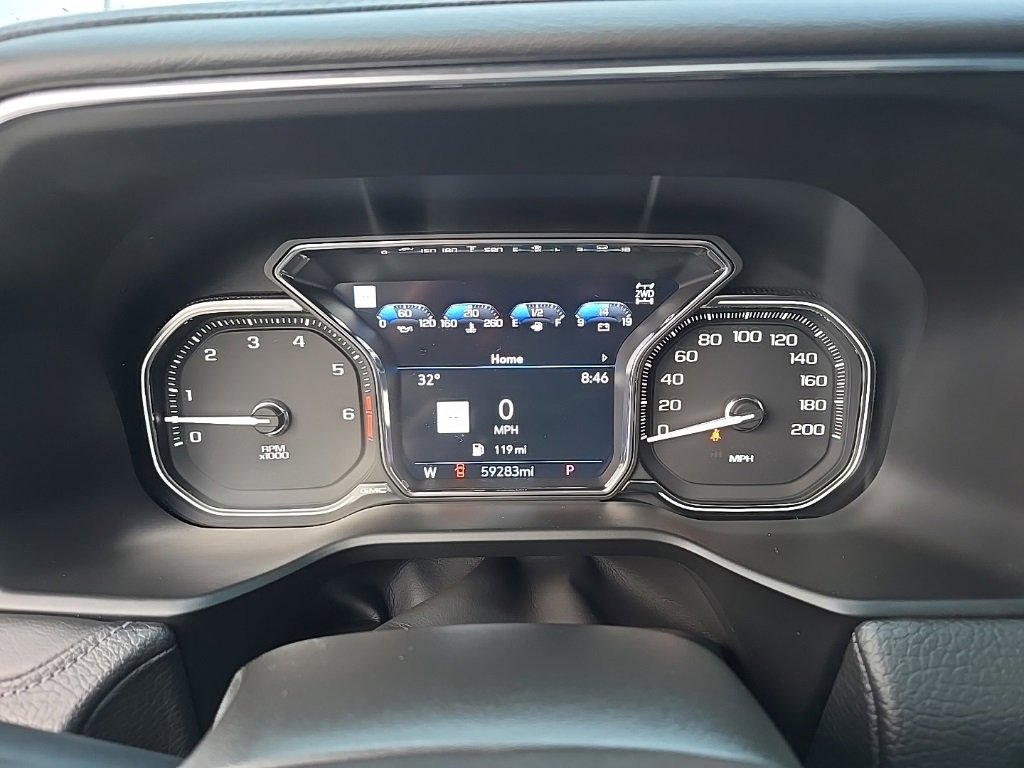 Used 2021 GMC Yukon XL Denali image 11