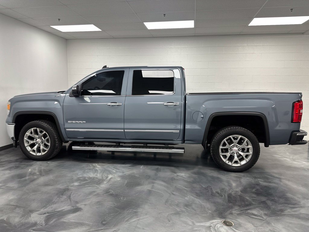 Used 2015 GMC Sierra 1500 SLT w/ SLT Crew Cab Value Package AWD/4WD image 10