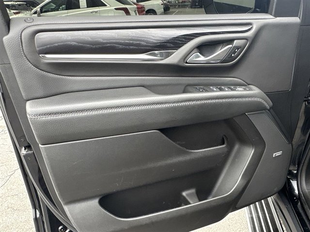 Certified 2022 GMC Yukon Denali w/ Denali Premium Package image 23