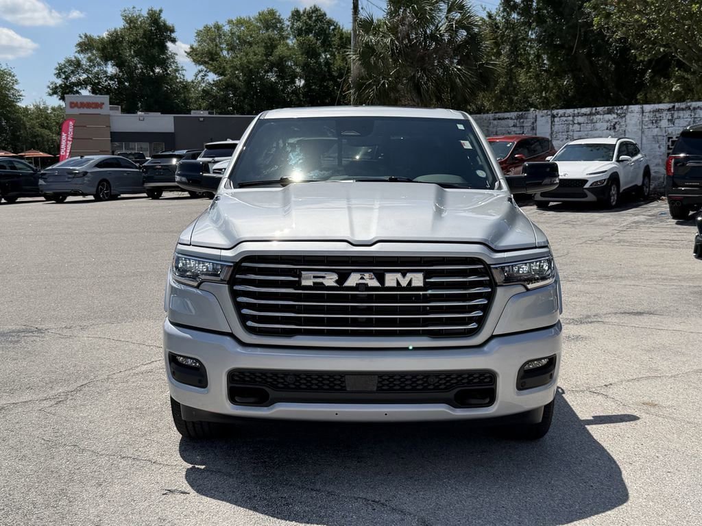Used 2026 RAM 1500 Laramie AWD/4WD image 3