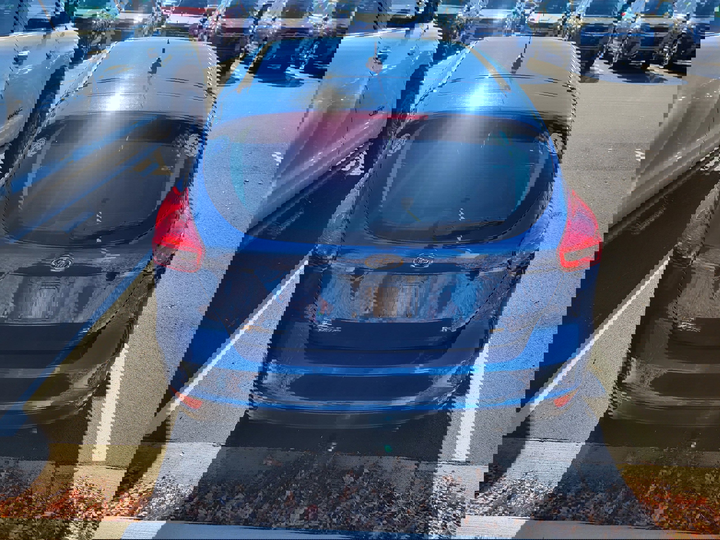 Used 2018 Ford Focus SE w/ Cold Weather Package image 5