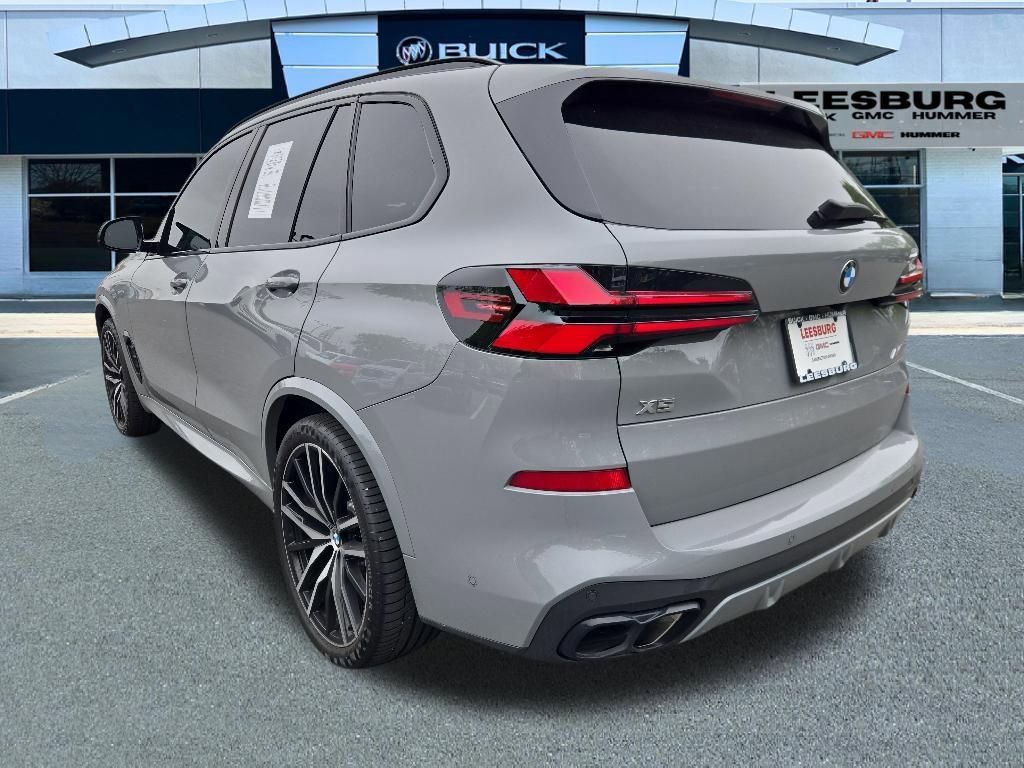 Used 2024 BMW X5 M60i AWD/4WD image 5