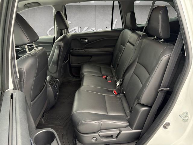 Used 2022 Honda Pilot Touring image 22