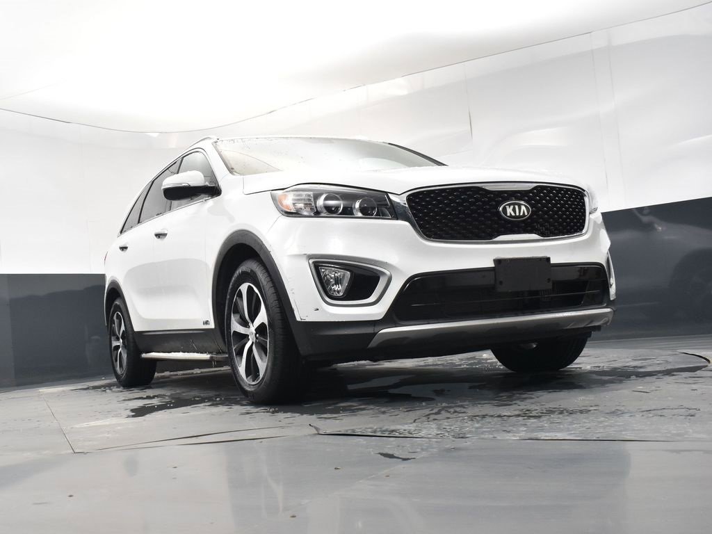 Used 2016 Kia Sorento EX image 29