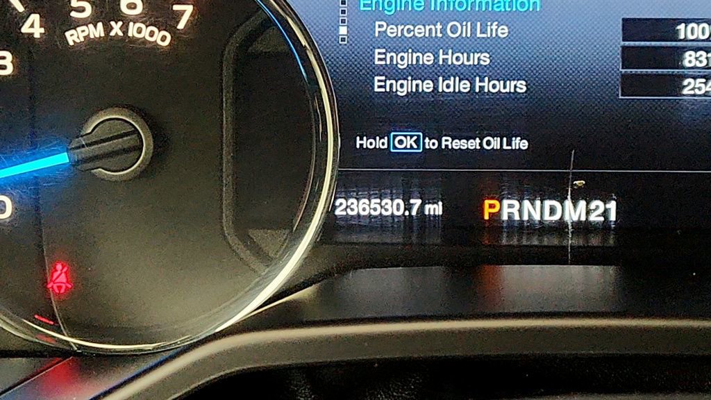 Used 2015 Ford F150 Lariat w/ Equipment Group 502A Luxury image 16