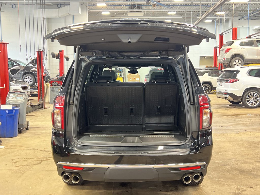 Used 2024 Chevrolet Tahoe Premier w/ Premium Package image 41